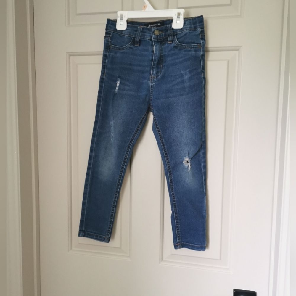 2/$20 Aeropostale kids girls  jeans size 6